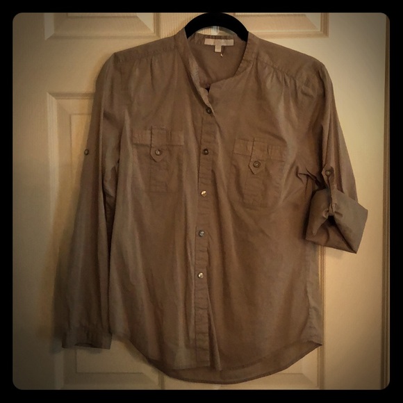 Button up top - Picture 2 of 5